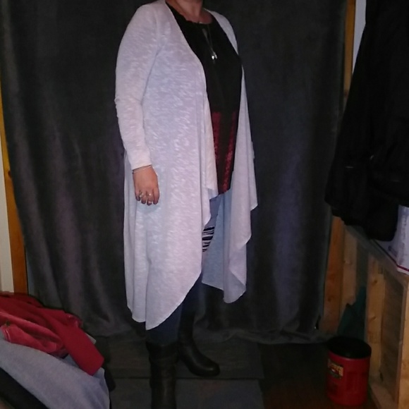 Duster - Picture 2 of 5